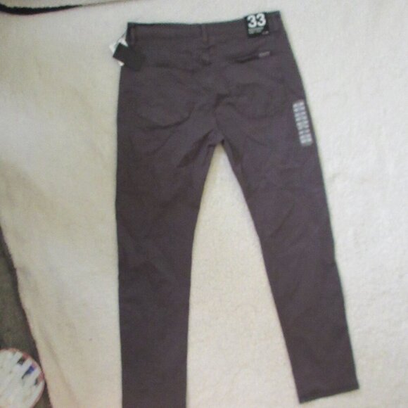Joe's Jeans The Brixton Straight and Narrow Size 33 NWT - Picture 9 of 11